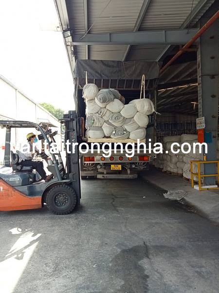 Dịch vụ vận chuyển hàng của xe tải gửi hàng BMT đi Nha Trang